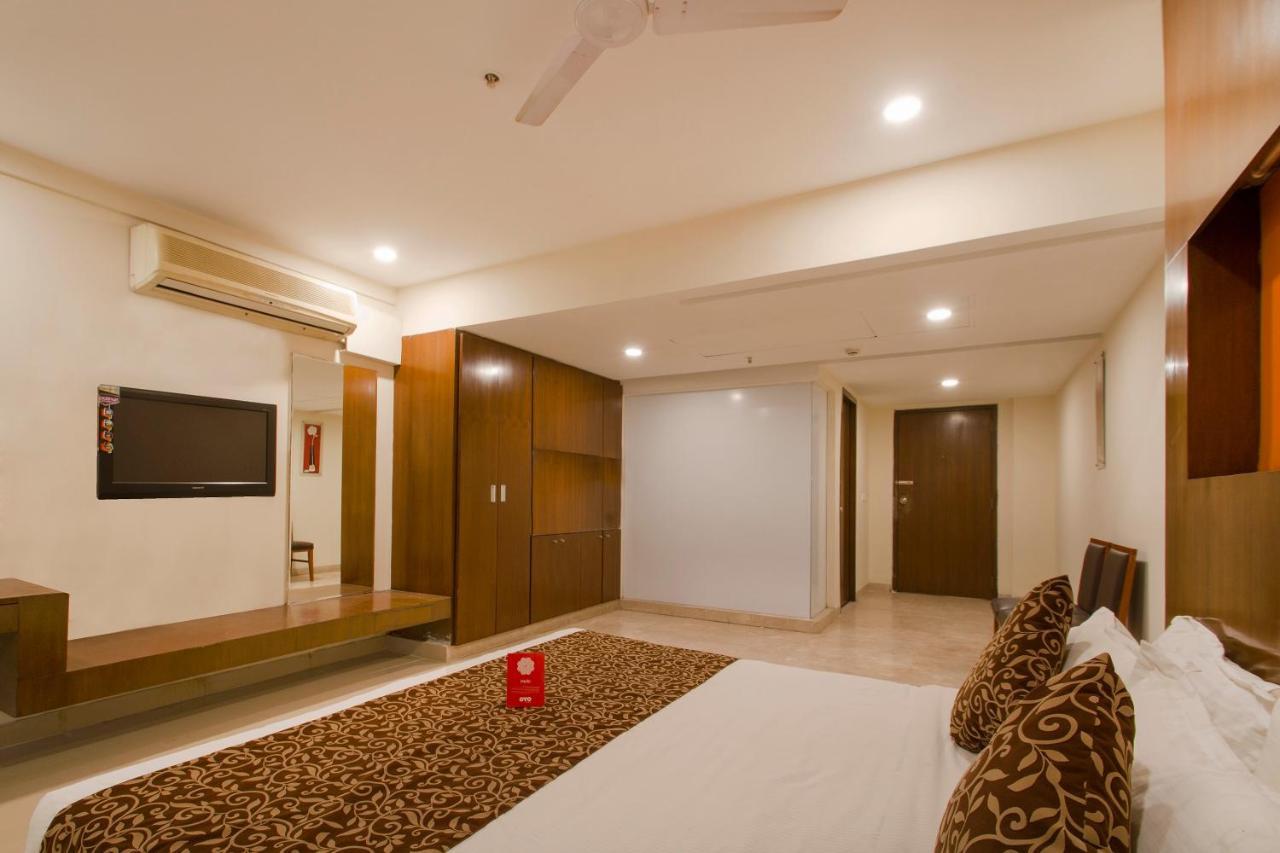 Hotel Oyo 1410 Country Club Begumpet Hyderabad Exterior foto