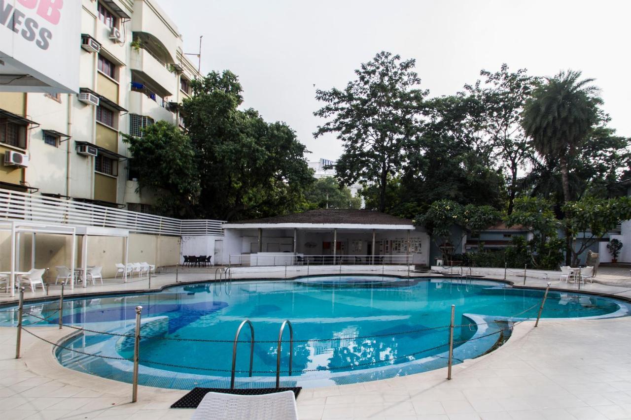Hotel Oyo 1410 Country Club Begumpet Hyderabad Exterior foto